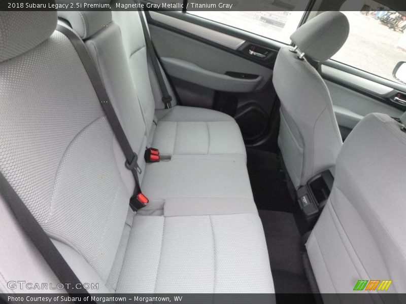 Magnetite Gray Metallic / Titanium Gray 2018 Subaru Legacy 2.5i Premium