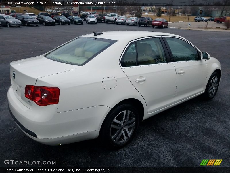 Campanella White / Pure Beige 2006 Volkswagen Jetta 2.5 Sedan