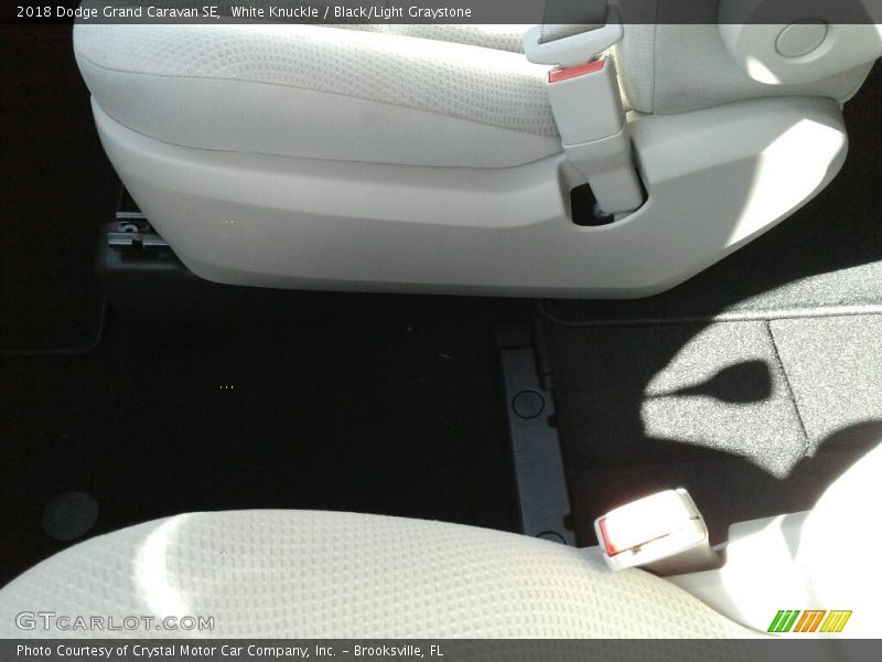 White Knuckle / Black/Light Graystone 2018 Dodge Grand Caravan SE
