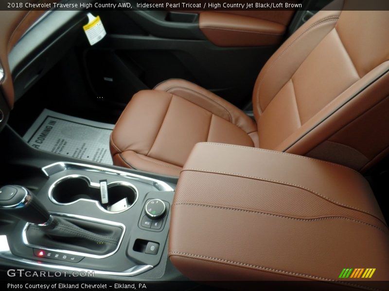 Iridescent Pearl Tricoat / High Country Jet Black/Loft Brown 2018 Chevrolet Traverse High Country AWD
