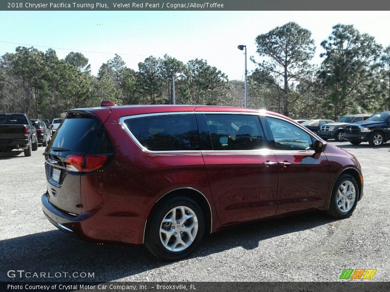 Velvet Red Pearl / Cognac/Alloy/Toffee 2018 Chrysler Pacifica Touring Plus