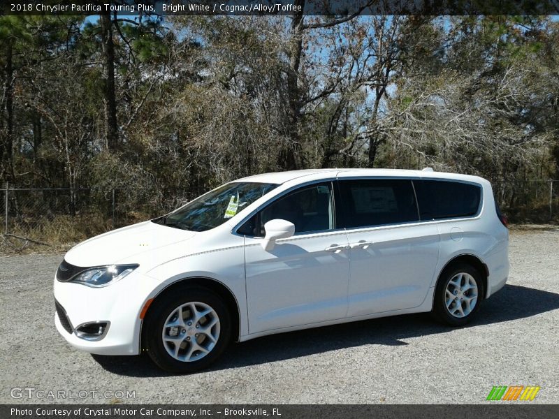 Bright White / Cognac/Alloy/Toffee 2018 Chrysler Pacifica Touring Plus
