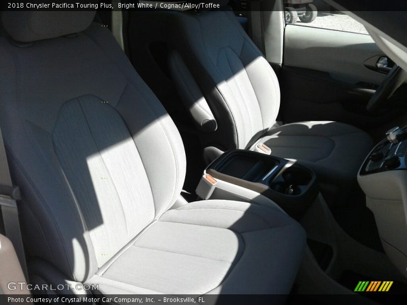 Bright White / Cognac/Alloy/Toffee 2018 Chrysler Pacifica Touring Plus