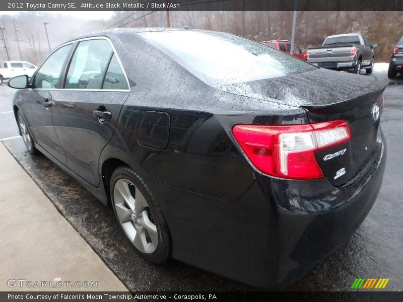 Attitude Black Metallic / Black/Ash 2012 Toyota Camry SE