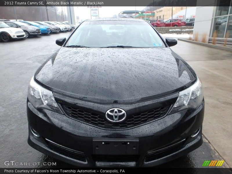Attitude Black Metallic / Black/Ash 2012 Toyota Camry SE