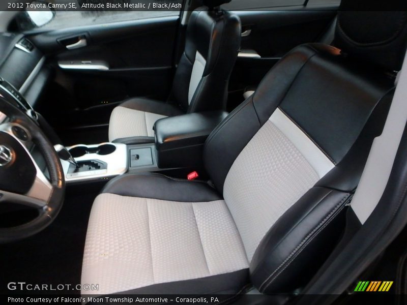 Attitude Black Metallic / Black/Ash 2012 Toyota Camry SE