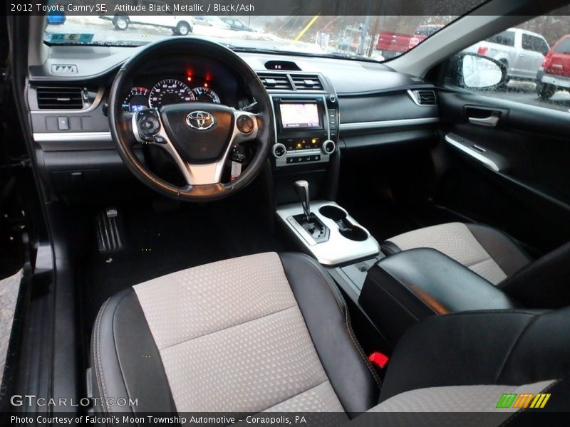 Attitude Black Metallic / Black/Ash 2012 Toyota Camry SE