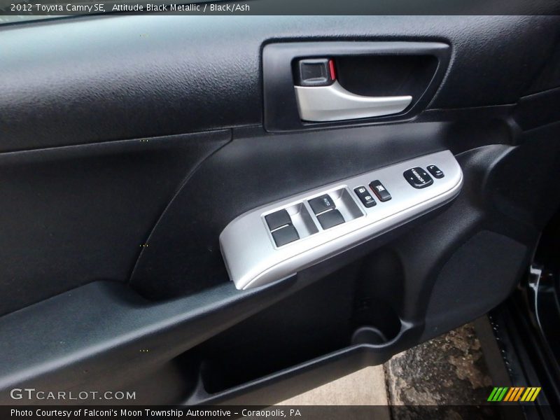 Attitude Black Metallic / Black/Ash 2012 Toyota Camry SE