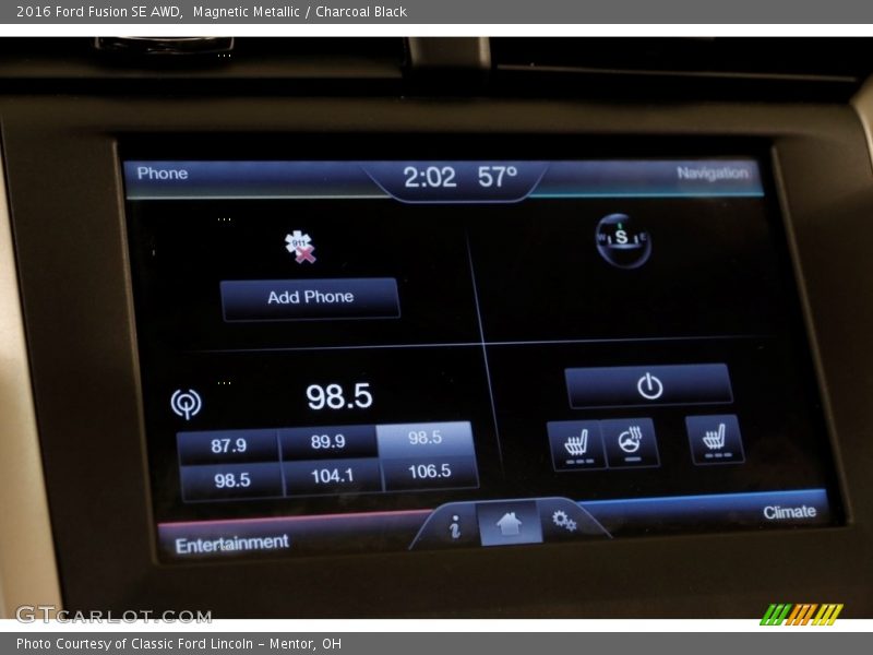 Magnetic Metallic / Charcoal Black 2016 Ford Fusion SE AWD