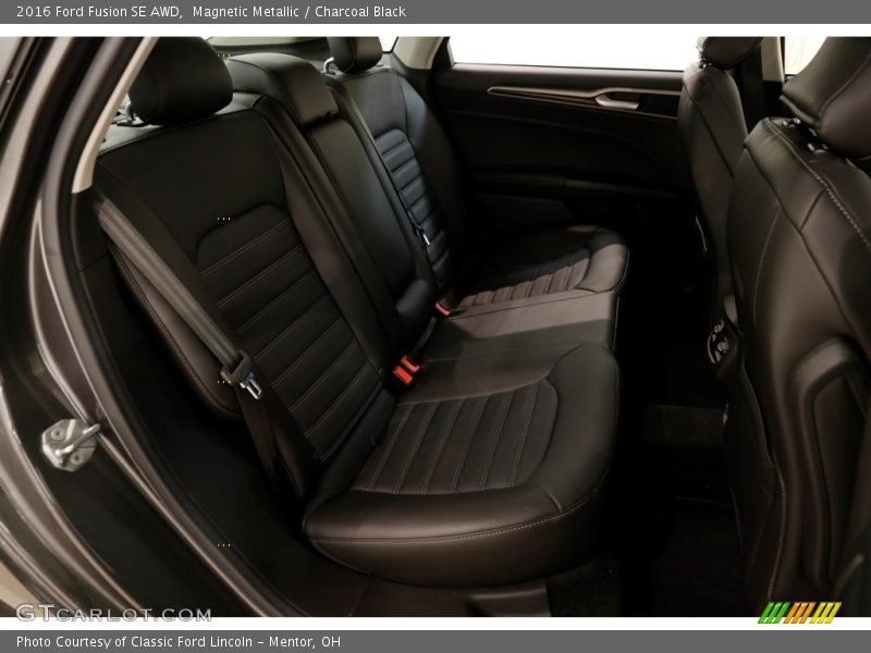 Magnetic Metallic / Charcoal Black 2016 Ford Fusion SE AWD