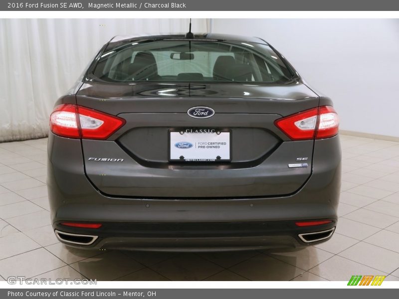 Magnetic Metallic / Charcoal Black 2016 Ford Fusion SE AWD