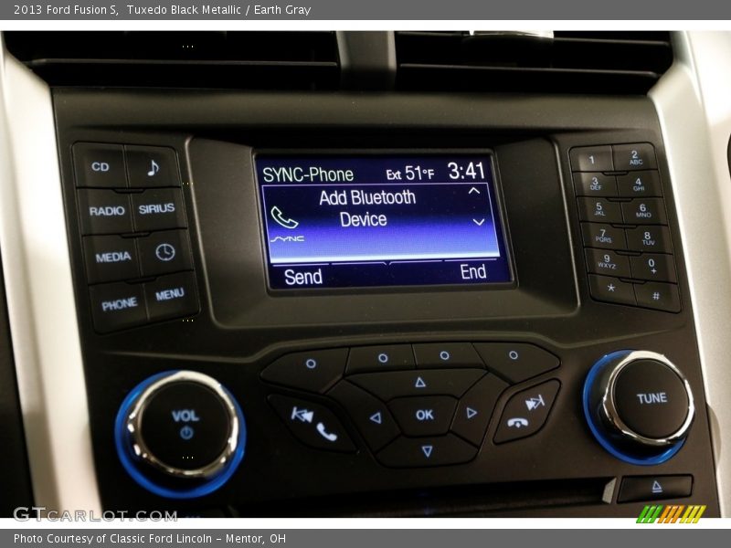 Tuxedo Black Metallic / Earth Gray 2013 Ford Fusion S