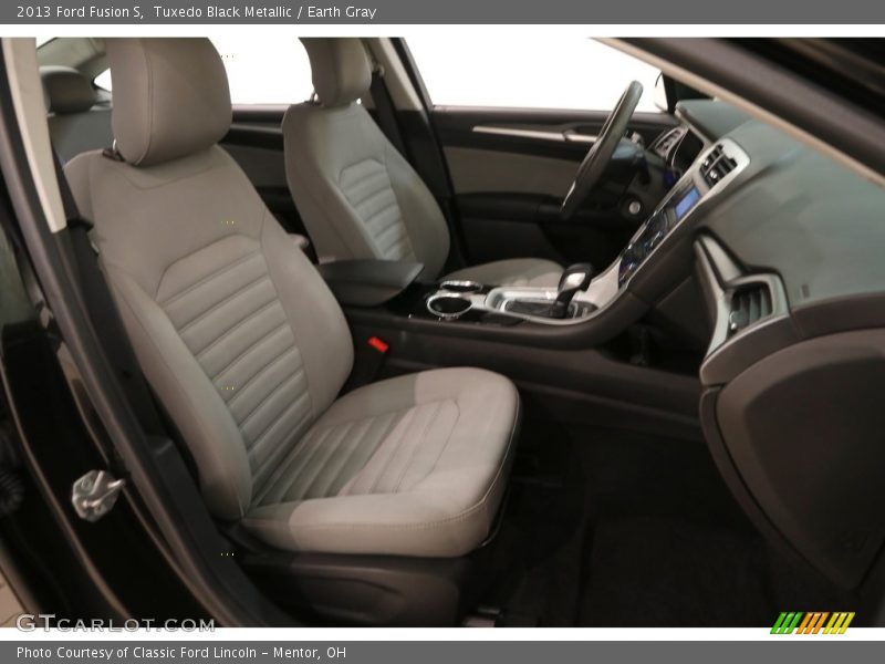 Tuxedo Black Metallic / Earth Gray 2013 Ford Fusion S