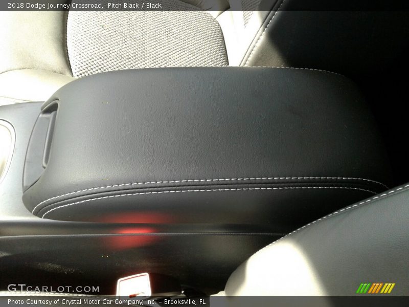 Pitch Black / Black 2018 Dodge Journey Crossroad