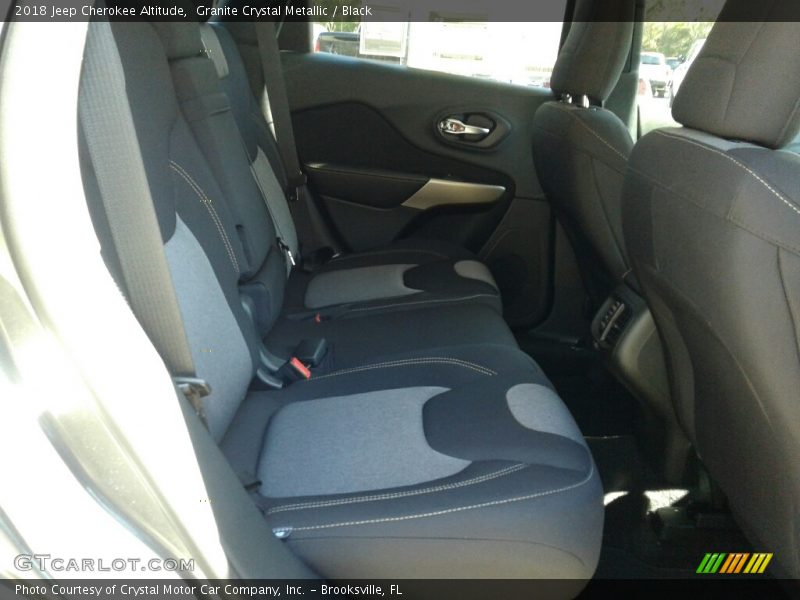 Granite Crystal Metallic / Black 2018 Jeep Cherokee Altitude