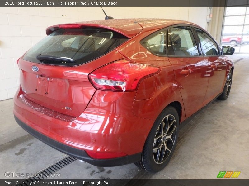 Hot Pepper Red / Charcoal Black 2018 Ford Focus SEL Hatch