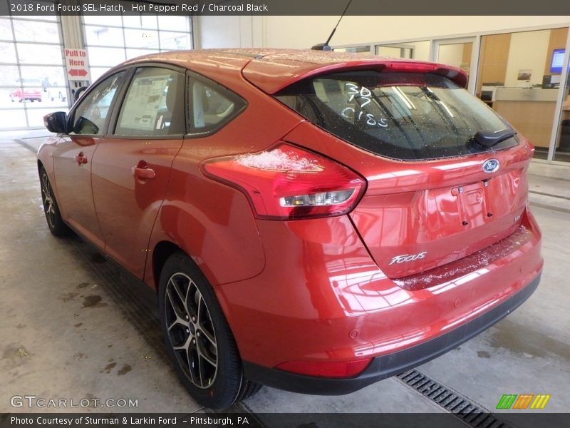 Hot Pepper Red / Charcoal Black 2018 Ford Focus SEL Hatch