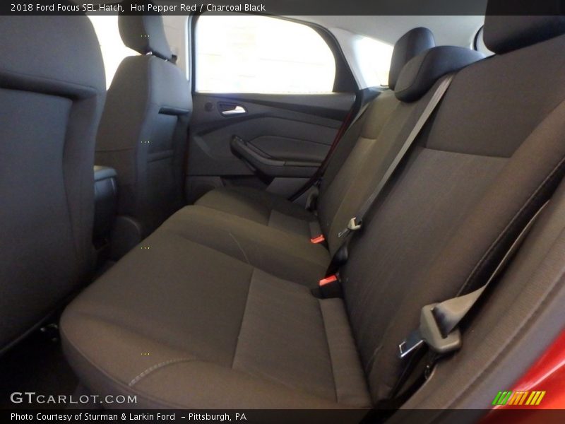 Hot Pepper Red / Charcoal Black 2018 Ford Focus SEL Hatch