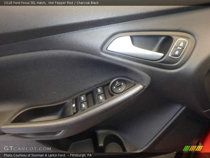 Hot Pepper Red / Charcoal Black 2018 Ford Focus SEL Hatch