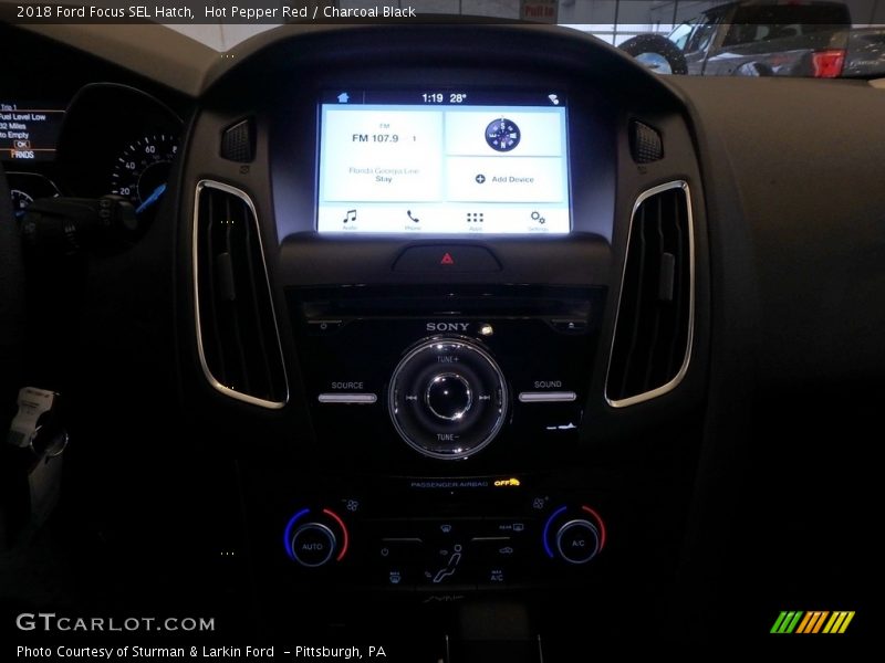 Hot Pepper Red / Charcoal Black 2018 Ford Focus SEL Hatch