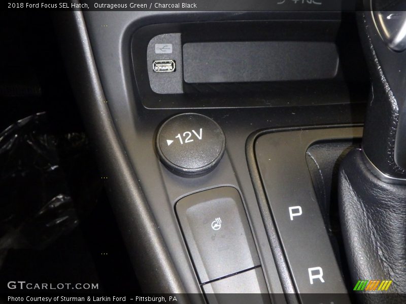 Outrageous Green / Charcoal Black 2018 Ford Focus SEL Hatch