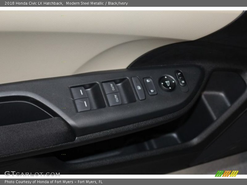 Modern Steel Metallic / Black/Ivory 2018 Honda Civic LX Hatchback