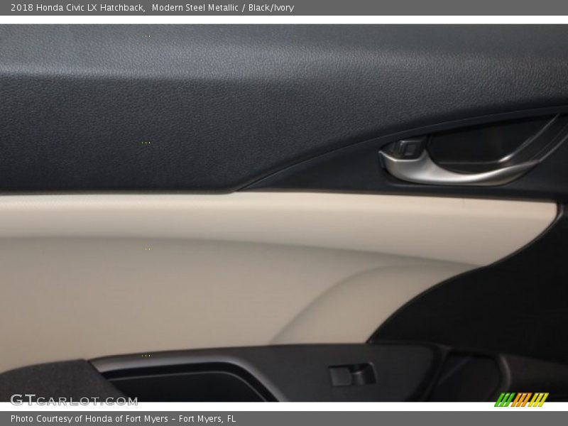 Modern Steel Metallic / Black/Ivory 2018 Honda Civic LX Hatchback