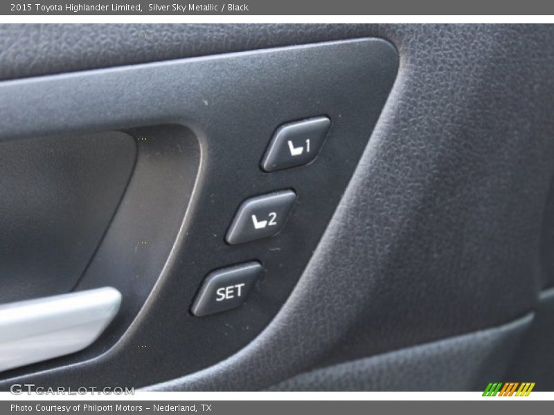 Silver Sky Metallic / Black 2015 Toyota Highlander Limited