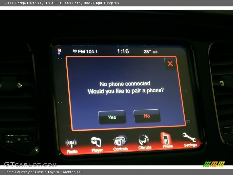 True Blue Pearl Coat / Black/Light Tungsten 2014 Dodge Dart SXT