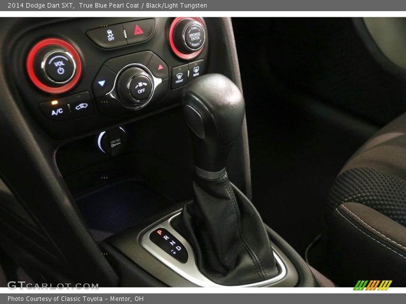 True Blue Pearl Coat / Black/Light Tungsten 2014 Dodge Dart SXT