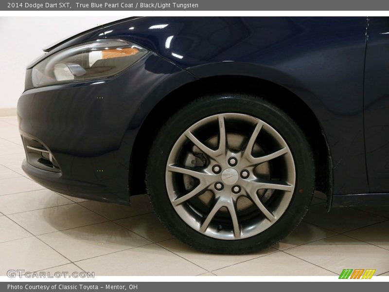 True Blue Pearl Coat / Black/Light Tungsten 2014 Dodge Dart SXT