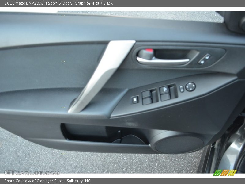 Graphite Mica / Black 2011 Mazda MAZDA3 s Sport 5 Door