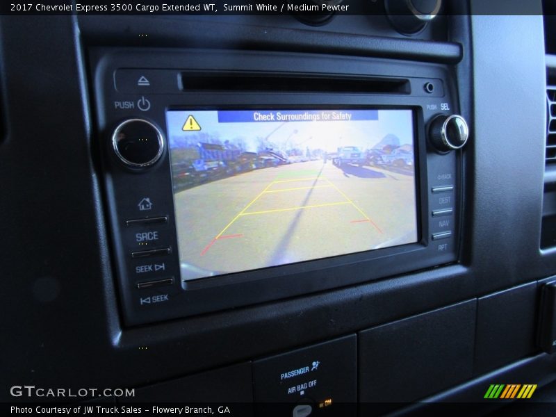 Summit White / Medium Pewter 2017 Chevrolet Express 3500 Cargo Extended WT