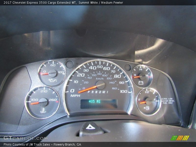 Summit White / Medium Pewter 2017 Chevrolet Express 3500 Cargo Extended WT