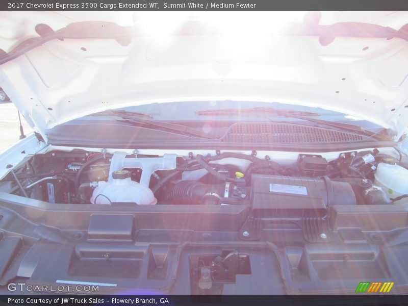Summit White / Medium Pewter 2017 Chevrolet Express 3500 Cargo Extended WT