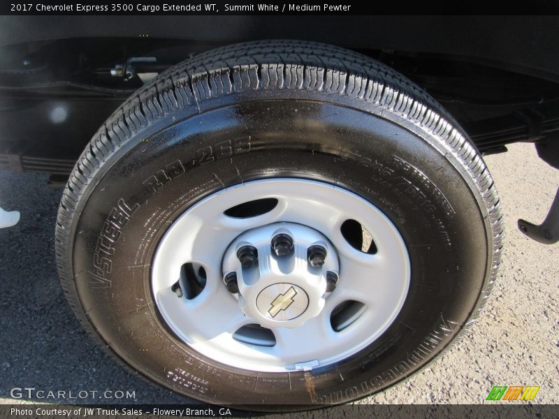 Summit White / Medium Pewter 2017 Chevrolet Express 3500 Cargo Extended WT