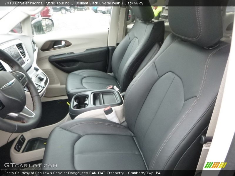 Brilliant Black Crystal Pearl / Black/Alloy 2018 Chrysler Pacifica Hybrid Touring L