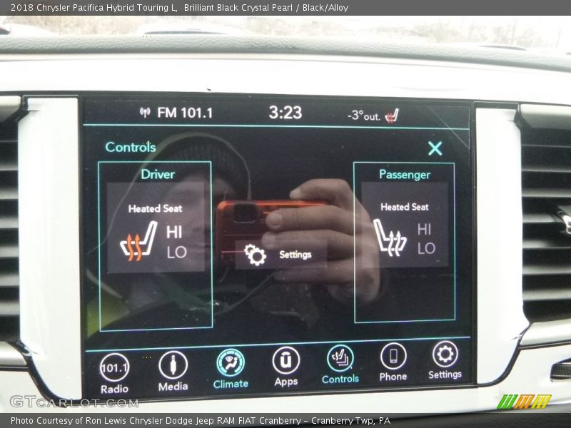 Brilliant Black Crystal Pearl / Black/Alloy 2018 Chrysler Pacifica Hybrid Touring L
