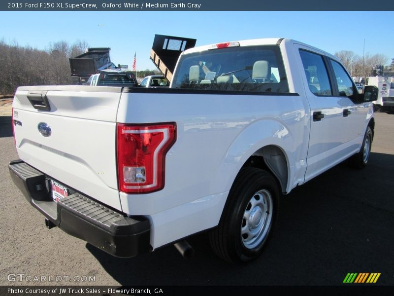 Oxford White / Medium Earth Gray 2015 Ford F150 XL SuperCrew
