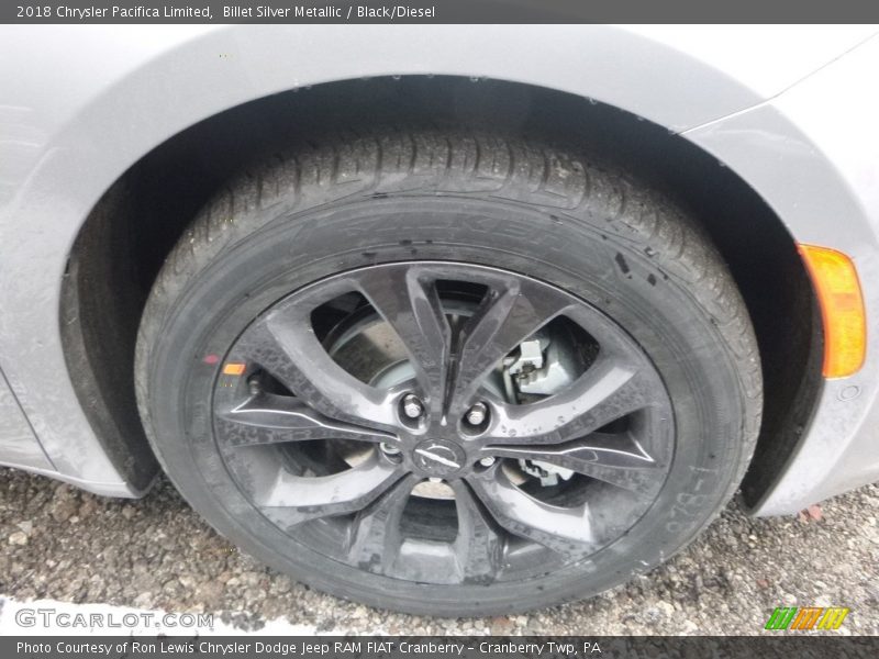 Billet Silver Metallic / Black/Diesel 2018 Chrysler Pacifica Limited