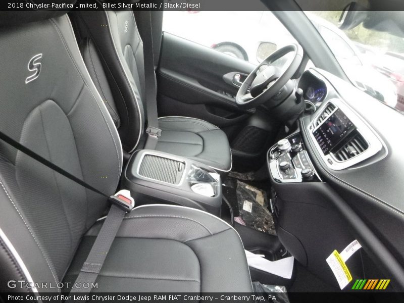 Billet Silver Metallic / Black/Diesel 2018 Chrysler Pacifica Limited