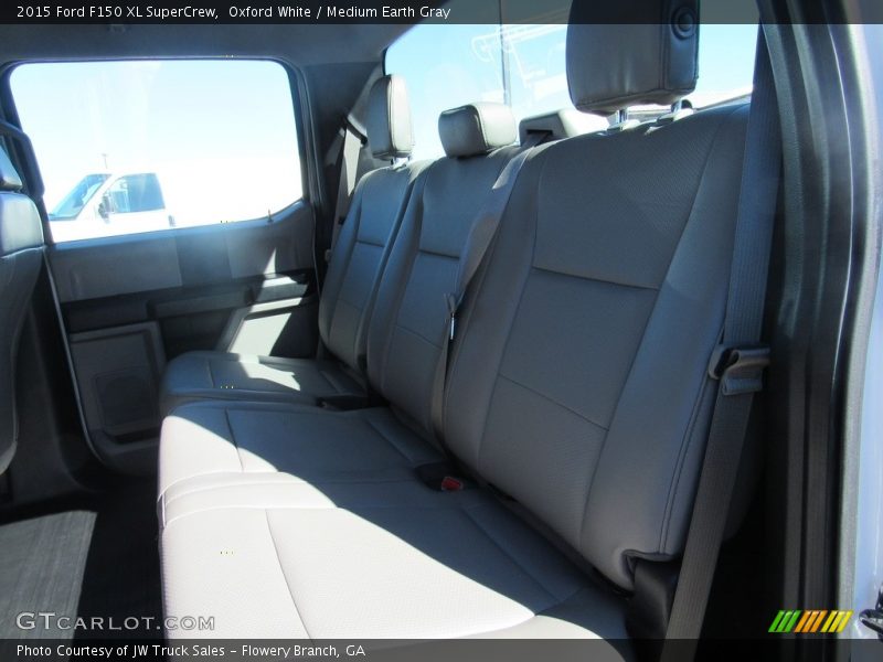Oxford White / Medium Earth Gray 2015 Ford F150 XL SuperCrew
