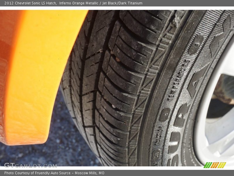 Inferno Orange Metallic / Jet Black/Dark Titanium 2012 Chevrolet Sonic LS Hatch