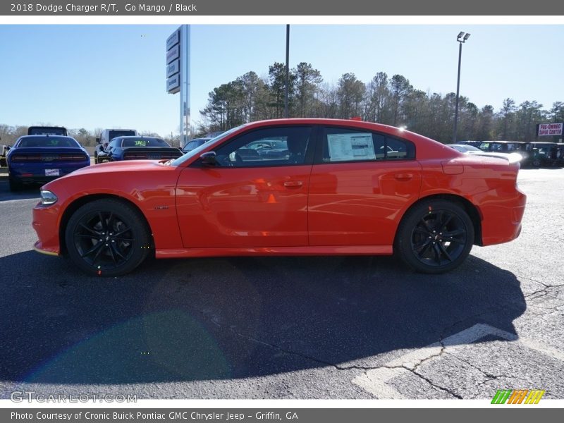 Go Mango / Black 2018 Dodge Charger R/T