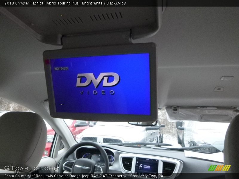 Bright White / Black/Alloy 2018 Chrysler Pacifica Hybrid Touring Plus
