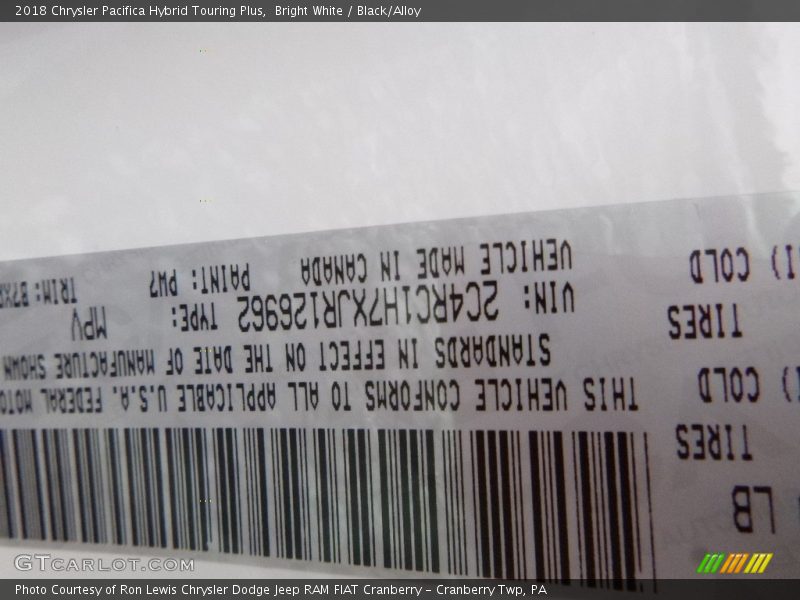 Bright White / Black/Alloy 2018 Chrysler Pacifica Hybrid Touring Plus