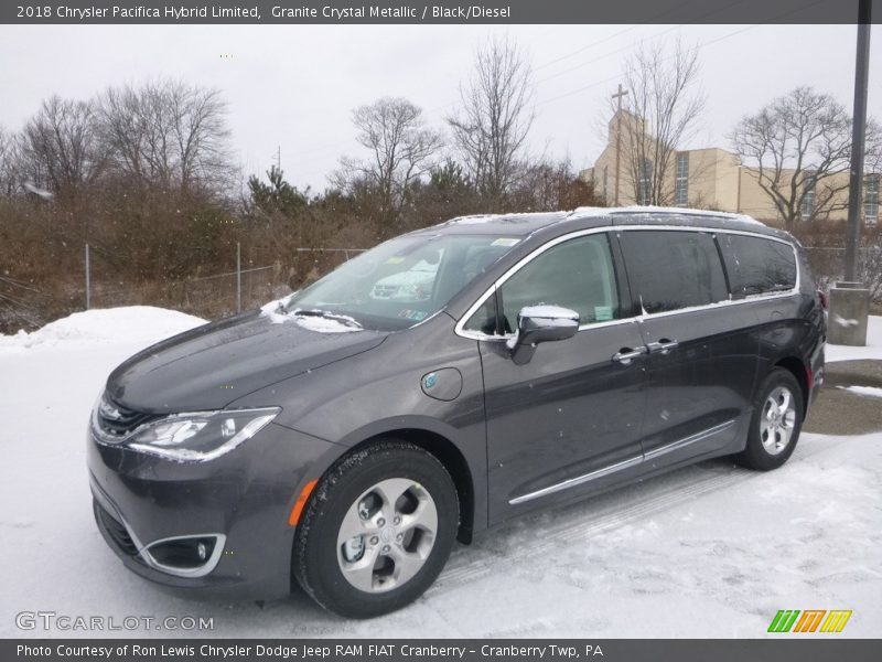 Granite Crystal Metallic / Black/Diesel 2018 Chrysler Pacifica Hybrid Limited