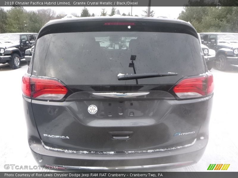 Granite Crystal Metallic / Black/Diesel 2018 Chrysler Pacifica Hybrid Limited