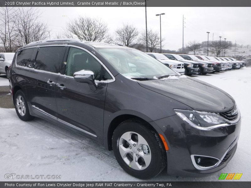 Granite Crystal Metallic / Black/Diesel 2018 Chrysler Pacifica Hybrid Limited