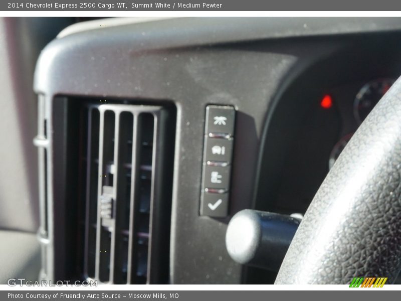 Summit White / Medium Pewter 2014 Chevrolet Express 2500 Cargo WT
